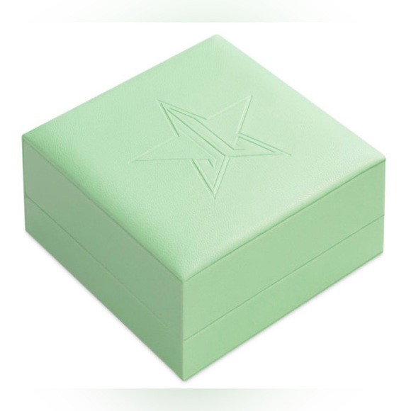 JEFFREE STAR COSMETICS Extreme Frost Highligter - Picture 13 of 15